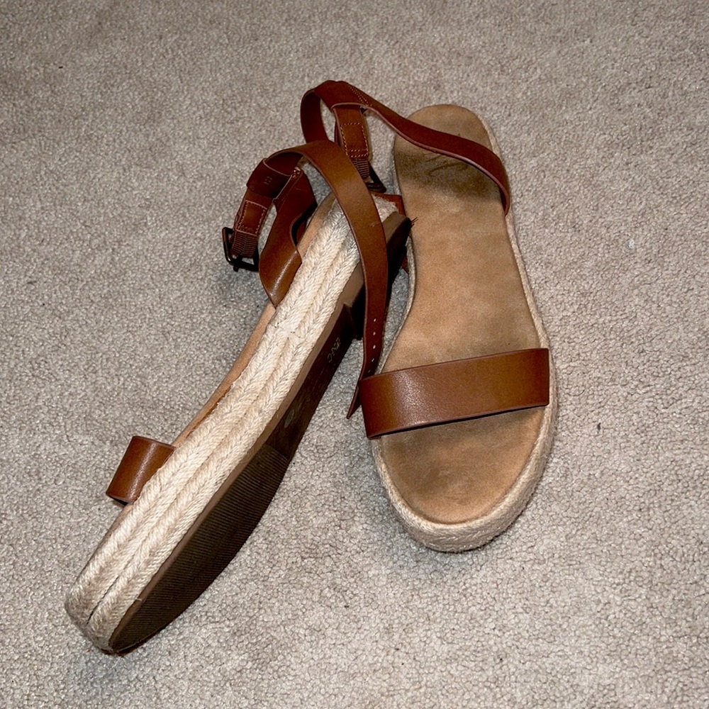 Platform sandals espadrilles